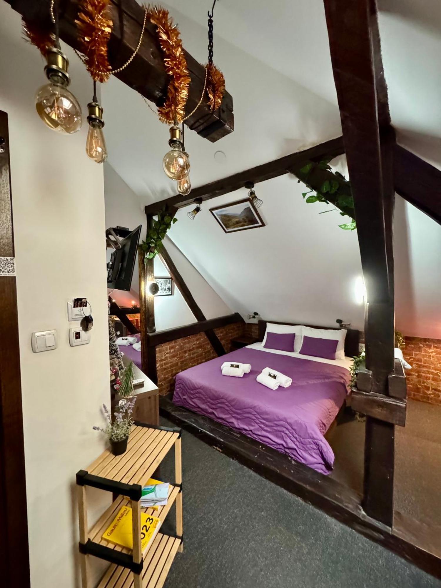 Pirocanac Rooms & Restaurant "Breakfast-Lunch-Dinner" Pirot Eksteriør billede